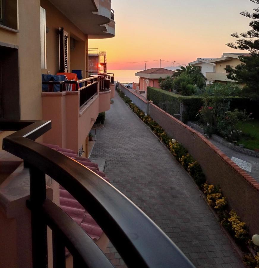 Frontemare Rooms Milazzo Exterior foto